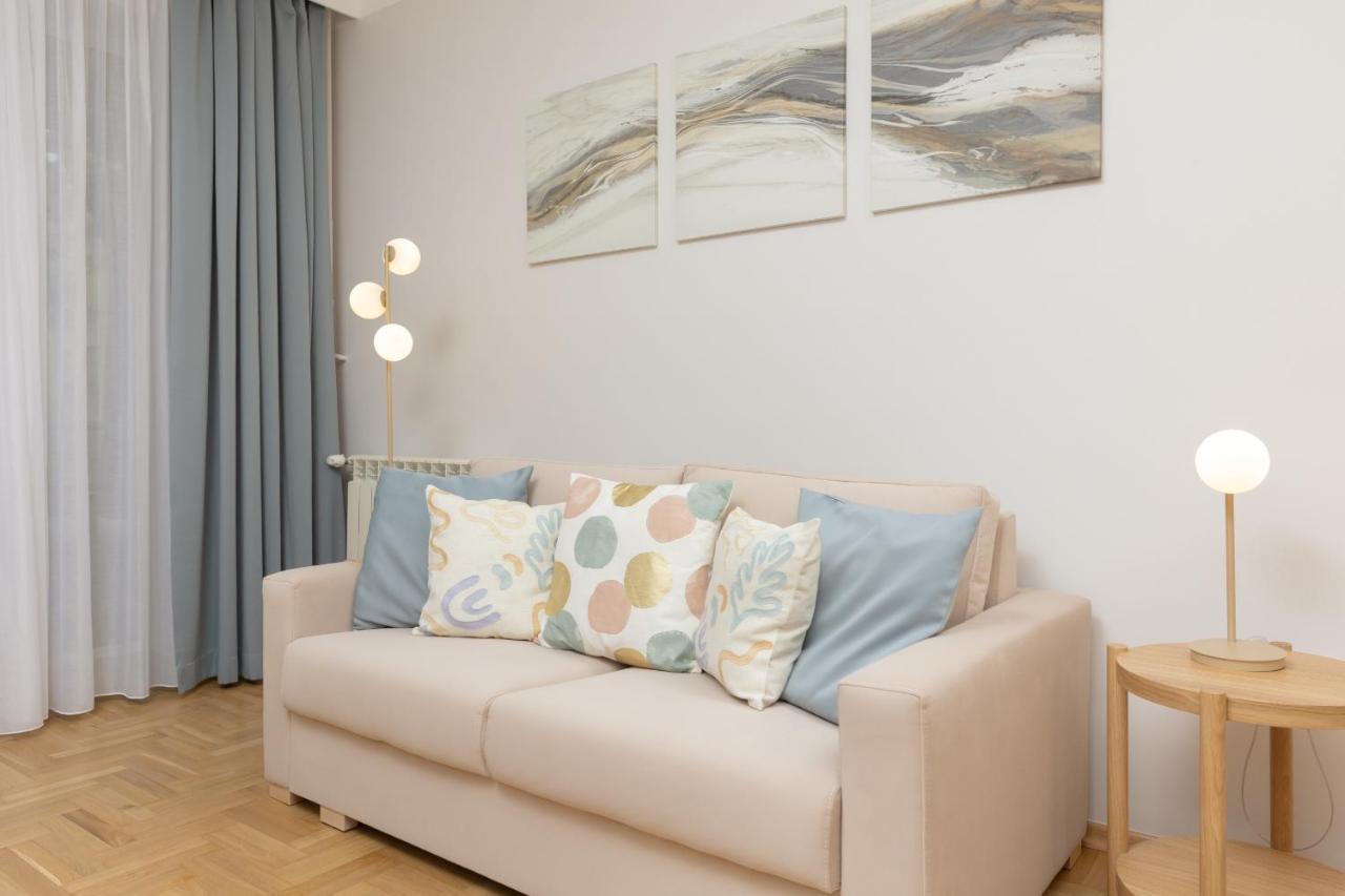 Bright Apartment Kasprzaka Warsaw Wola Near Metro Station By Noclegi Renters Luaran gambar