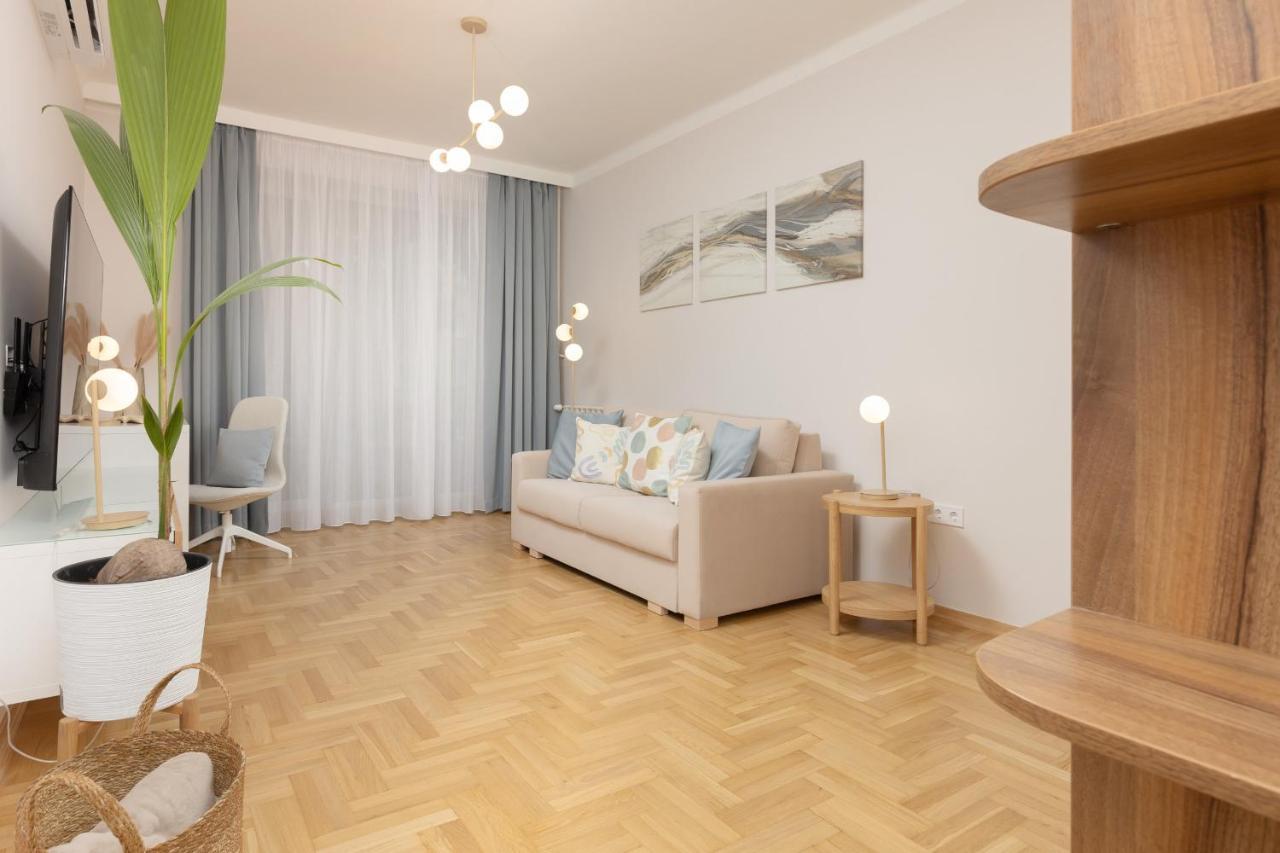 Bright Apartment Kasprzaka Warsaw Wola Near Metro Station By Noclegi Renters Luaran gambar