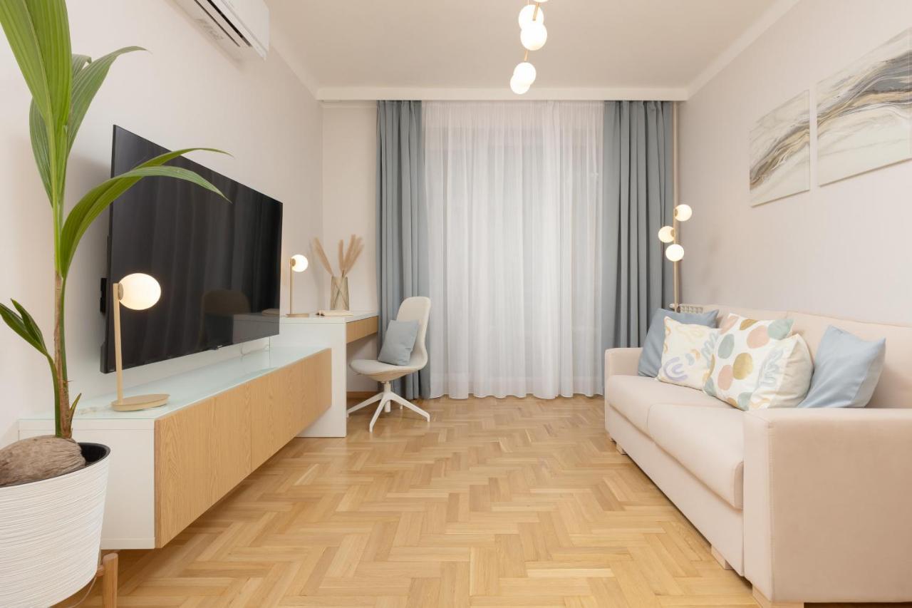 Bright Apartment Kasprzaka Warsaw Wola Near Metro Station By Noclegi Renters Luaran gambar