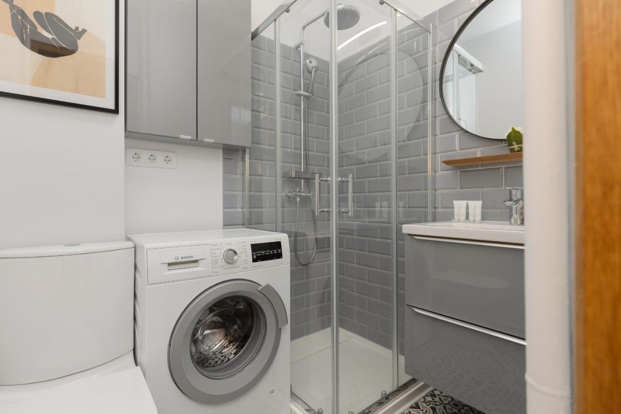 Bright Apartment Kasprzaka Warsaw Wola Near Metro Station By Noclegi Renters Luaran gambar