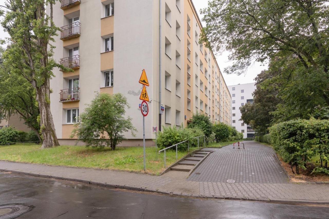 Bright Apartment Kasprzaka Warsaw Wola Near Metro Station By Noclegi Renters Luaran gambar